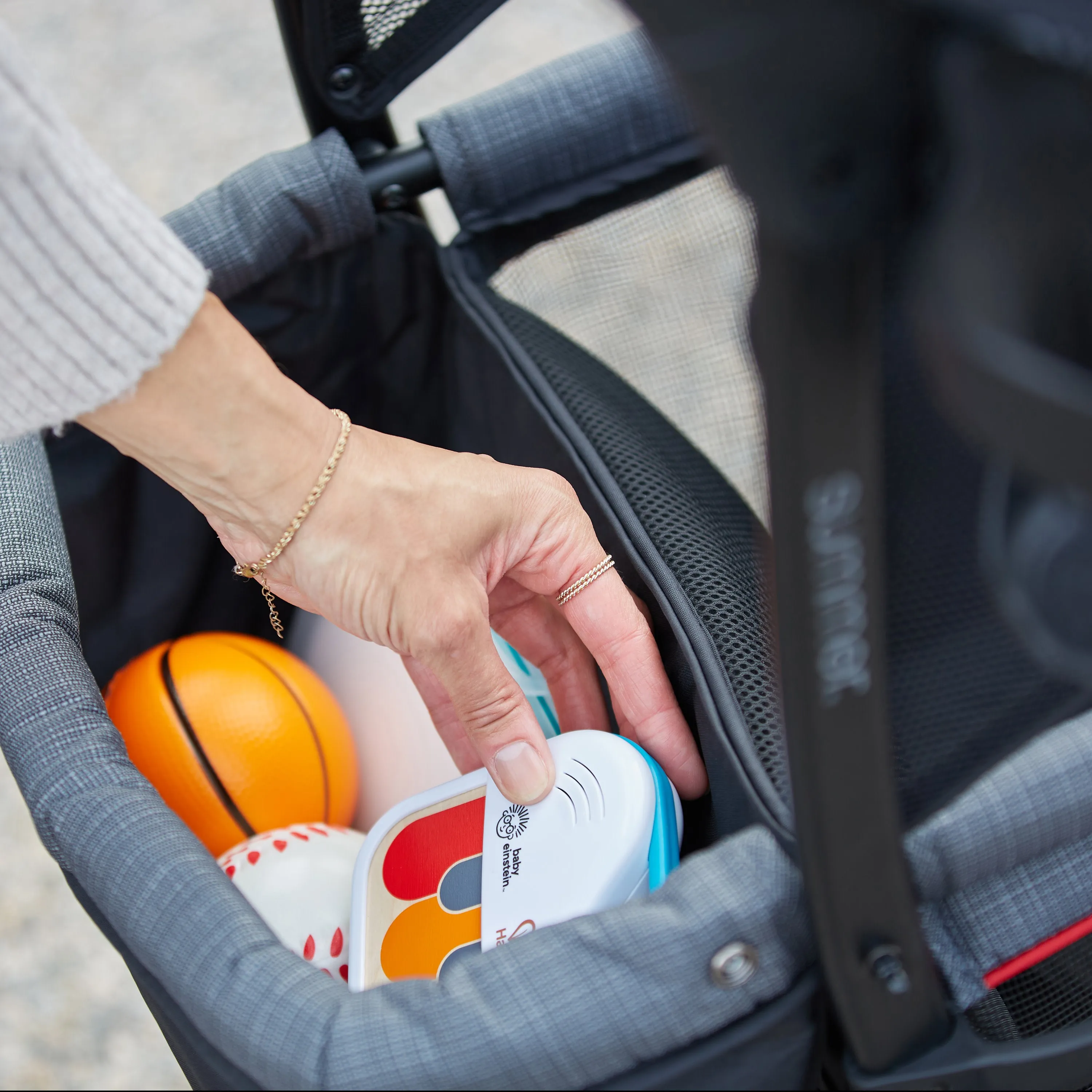 3Dlite Wagon Convenience Stroller - Red and Black