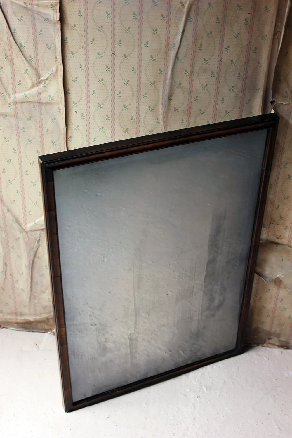 A George III Period Walnut Cushion Framed Rectangular Wall Mirror c.1800