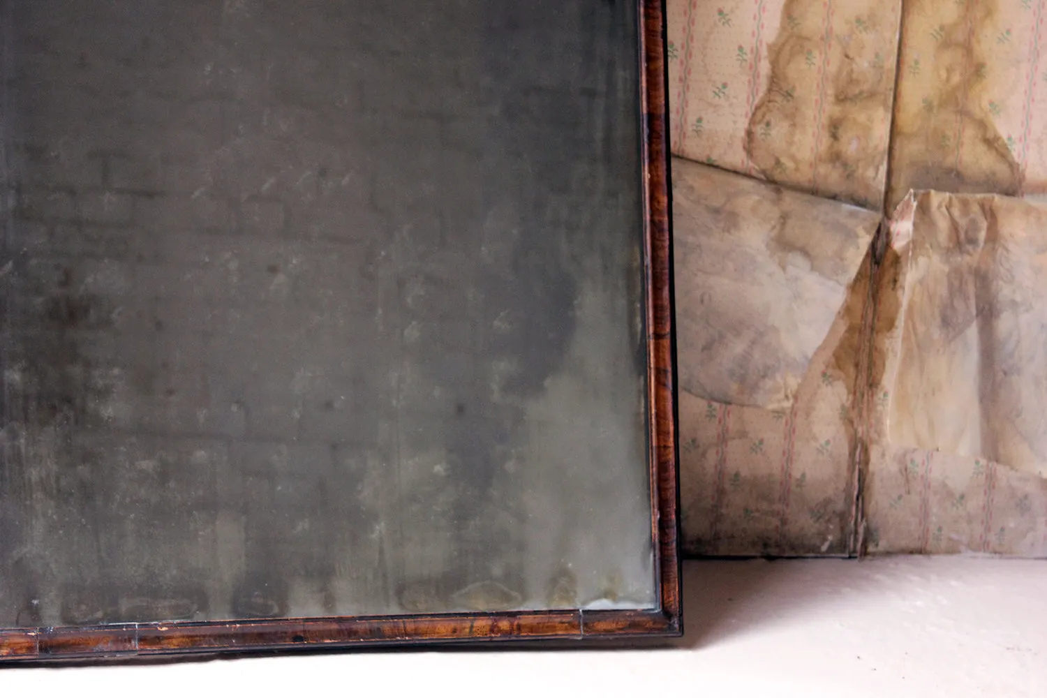 A George III Period Walnut Cushion Framed Rectangular Wall Mirror c.1800
