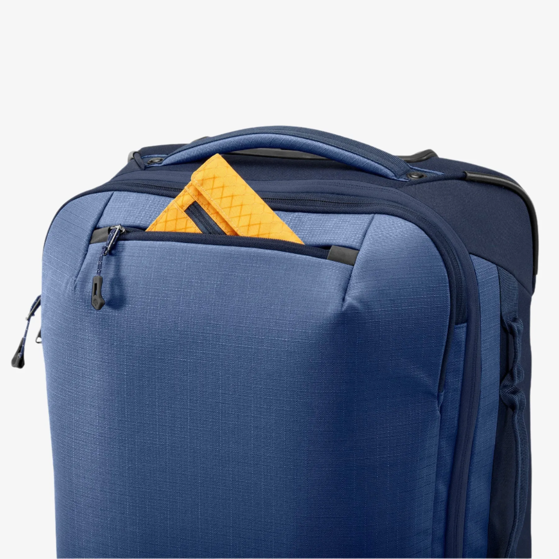 Expanse 4-Wheel 22" Carry-On Luggage