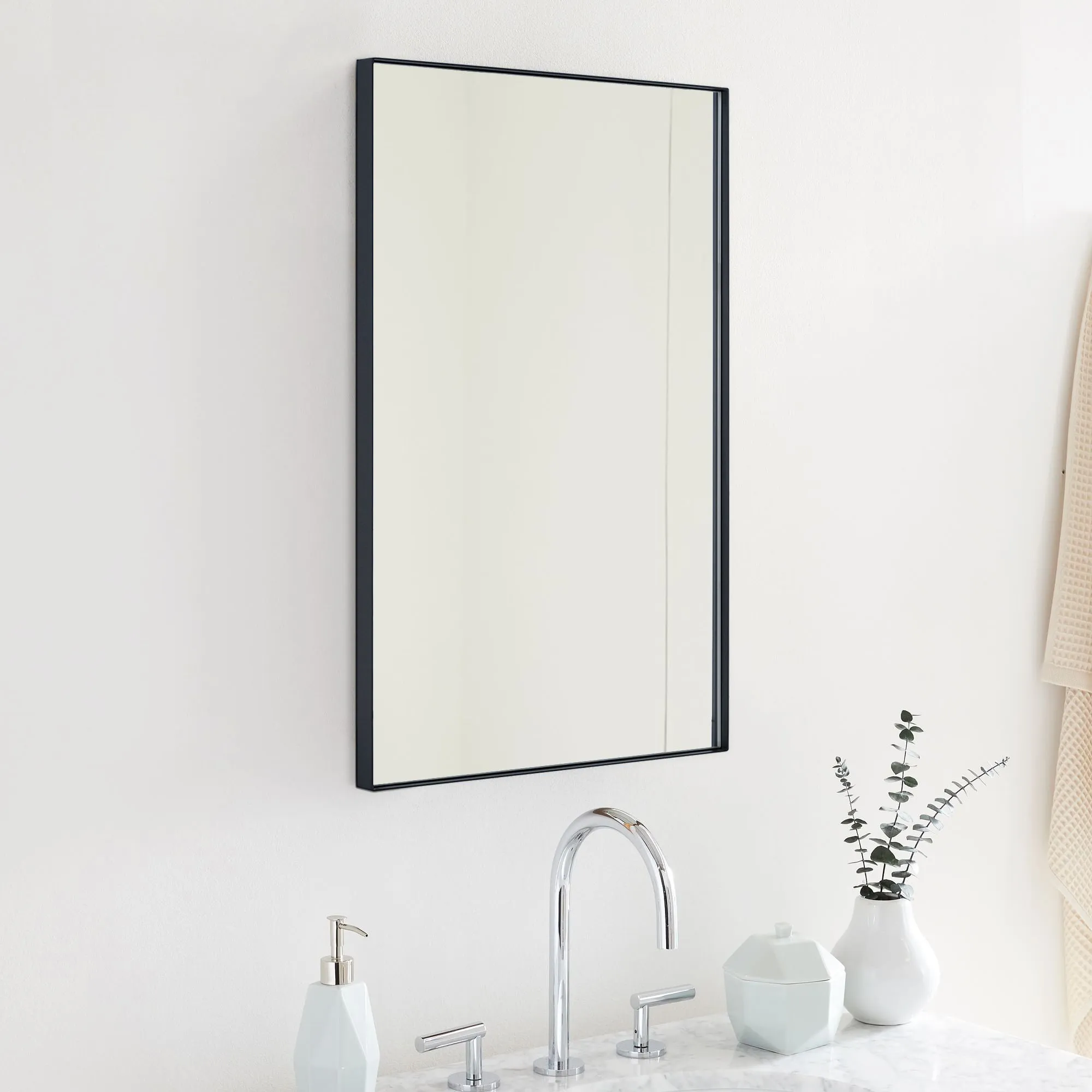 Fulleti Rectangular Metal Framed Medicine Cabinet with Mirror with Adjustable Shelves