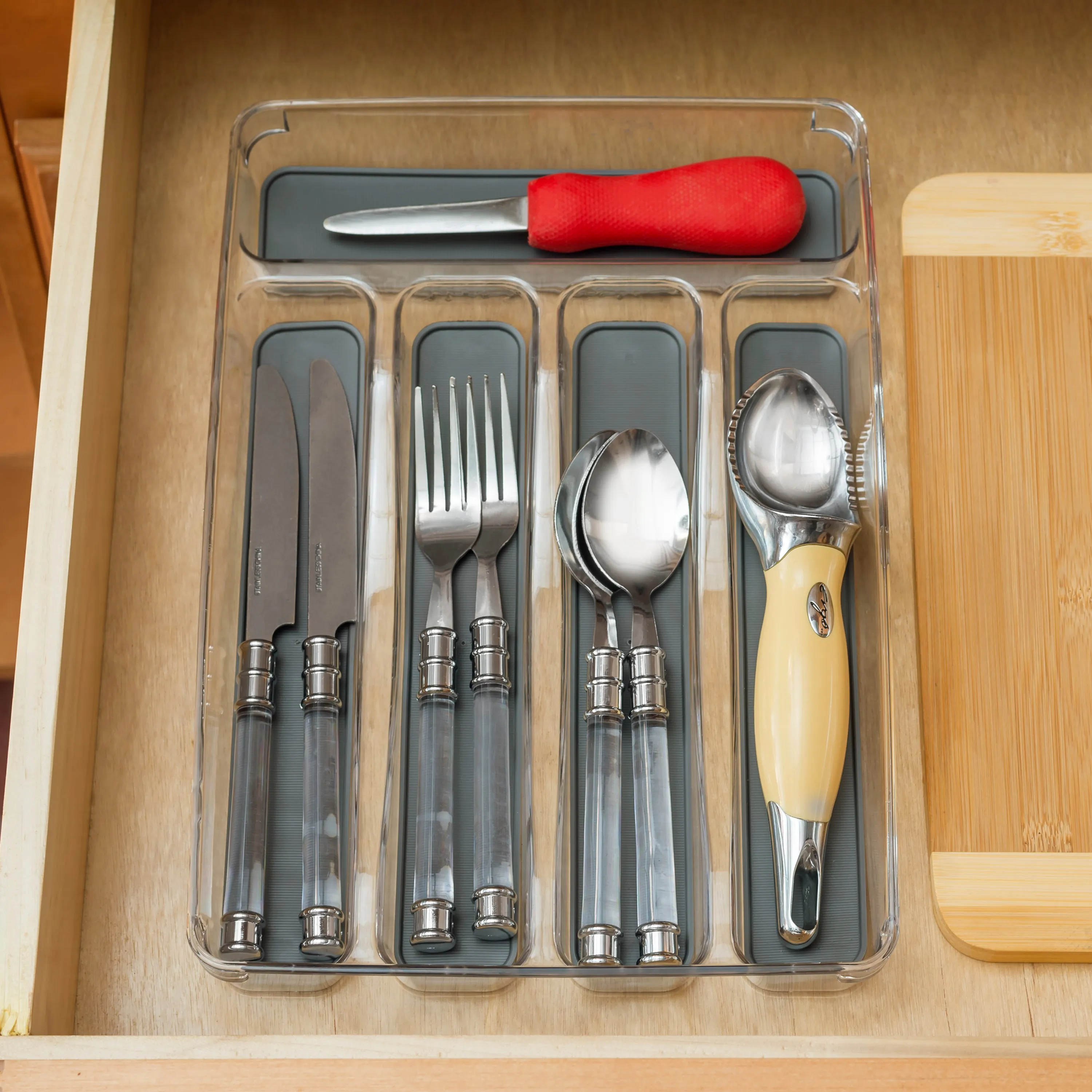 Home Basics Plastic Cutlery Tray With Soft-Grip Interior, Clear-Gray, 9x12x2 Inches