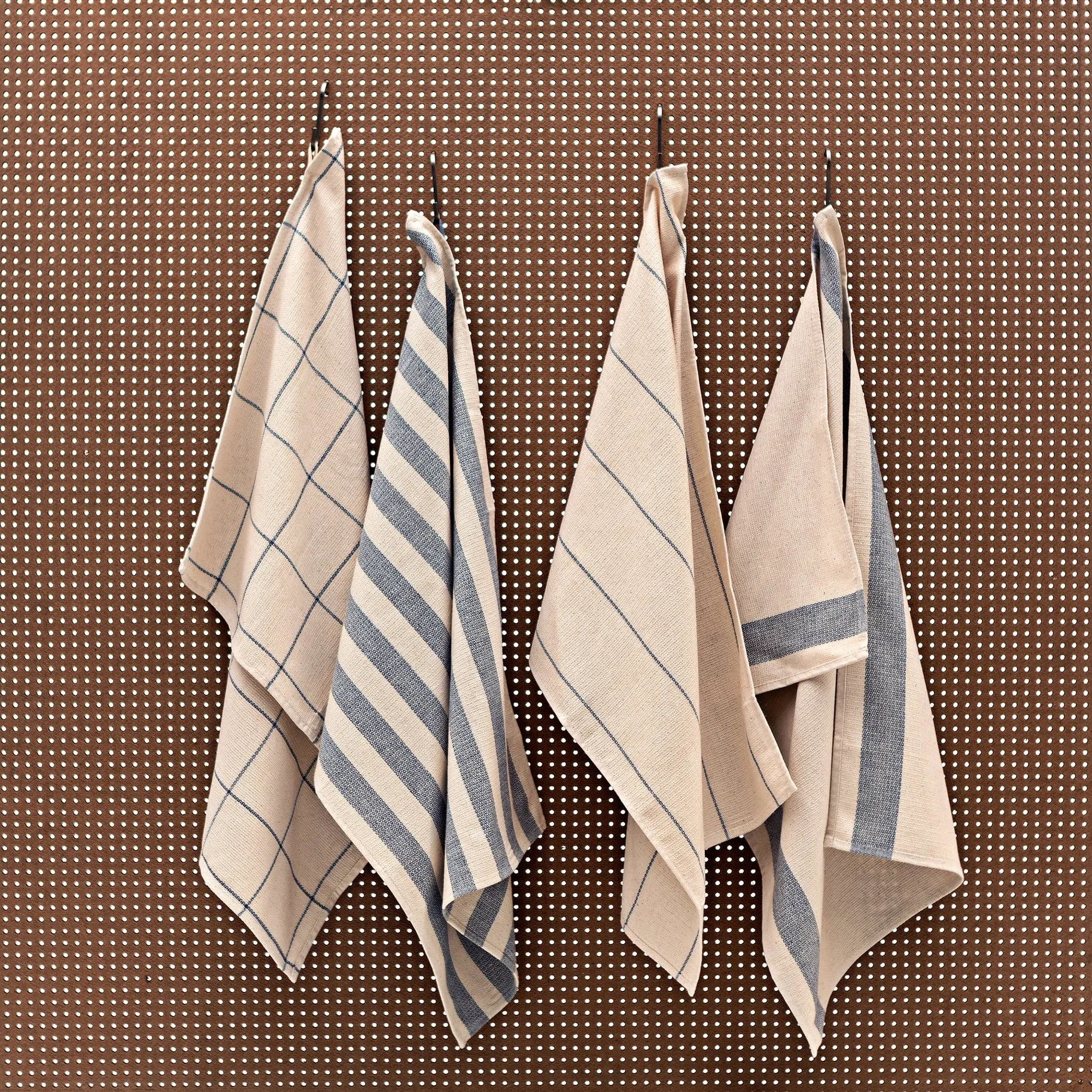 MEEMA Dish Towels | Cotton Kitchen Towels | Made with Upcycled Denim and Cotton | Set of 4