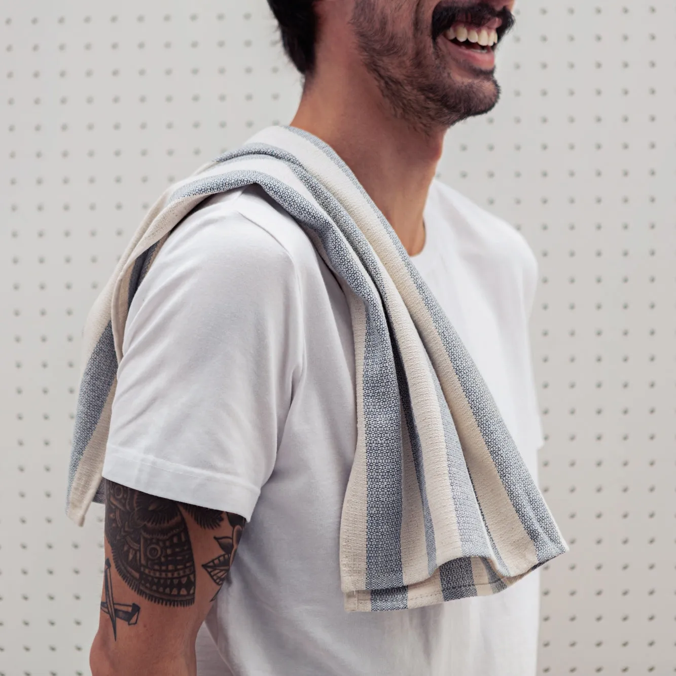 MEEMA Dish Towels | Cotton Kitchen Towels | Made with Upcycled Denim and Cotton | Set of 4