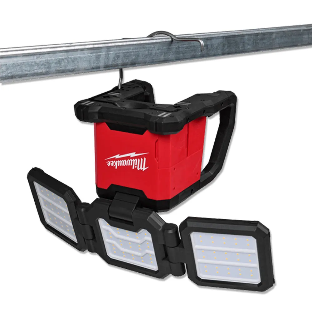 Milwaukee M18TPFL0 18V Three Panel Flood Light (Skin Only)