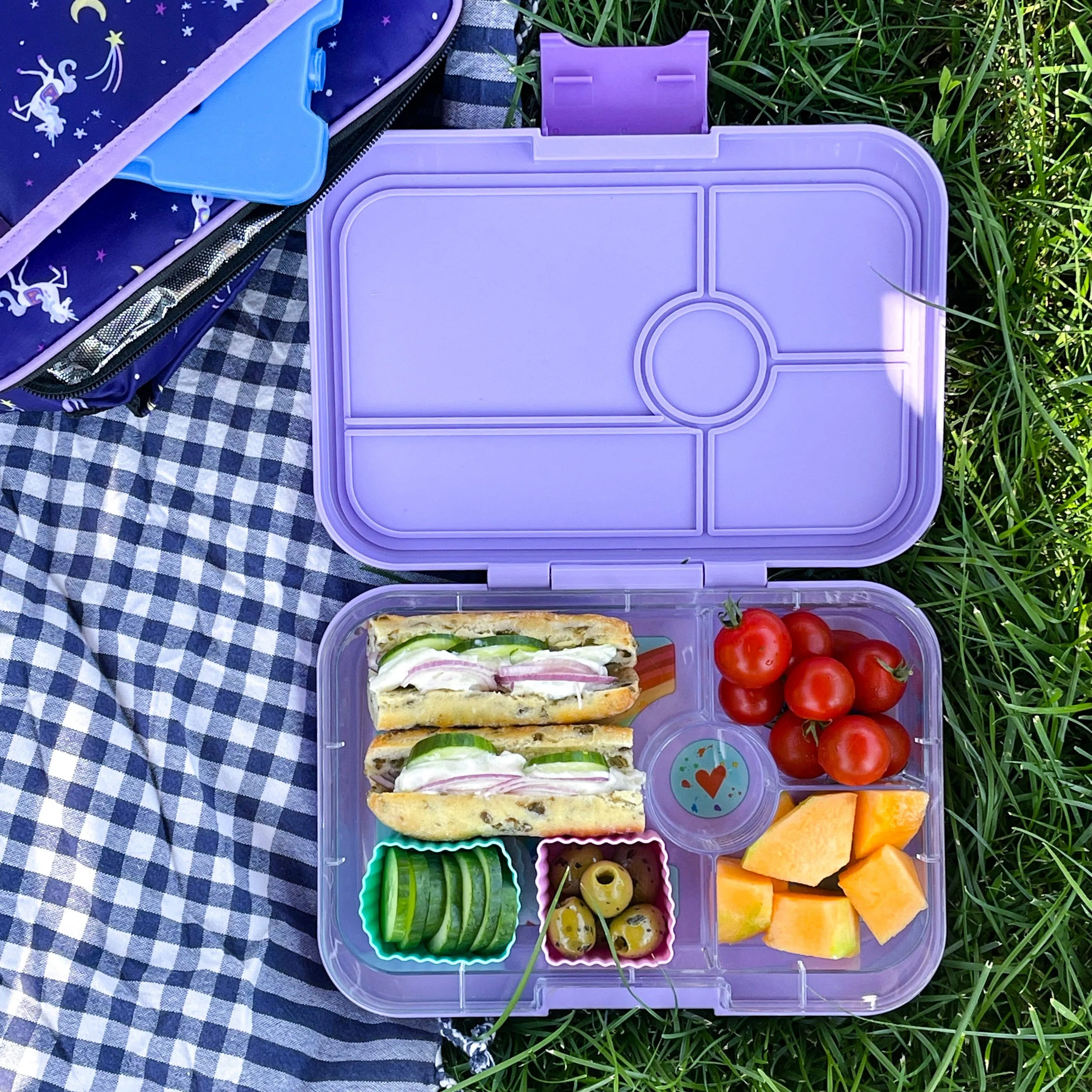 Yumbox Tapas 4 Compartments: Seville Purple (Rainbow Tray)